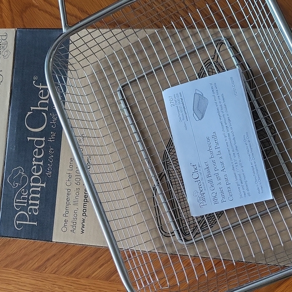 The Pampered Chef Kitchen Pampered Chef Bbq Grill Basket 1 X 85